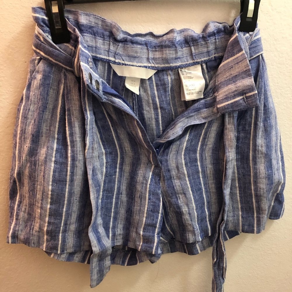 H&M Striped paper bag shorts